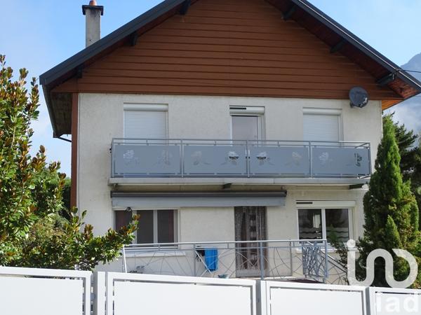 Maison à vendre 5 pièces 98 m² Saint-Rémy-de-Maurienne