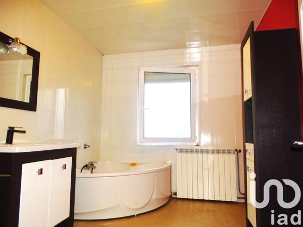 Maison à vendre 5 pièces 98 m² Saint-Rémy-de-Maurienne