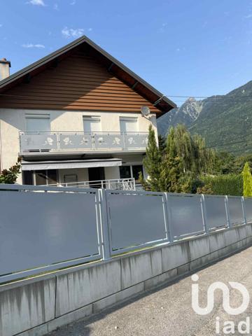 Maison à vendre 5 pièces 98 m² Saint-Rémy-de-Maurienne