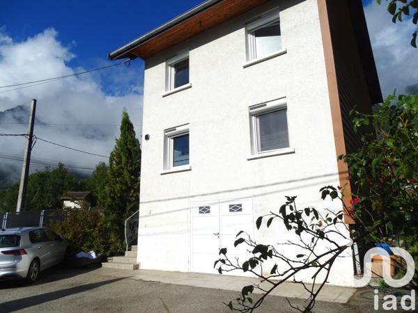 Maison à vendre 5 pièces 98 m² Saint-Rémy-de-Maurienne