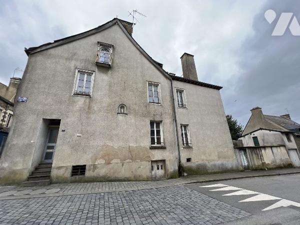 MAISON DE BOURG A VENDRE