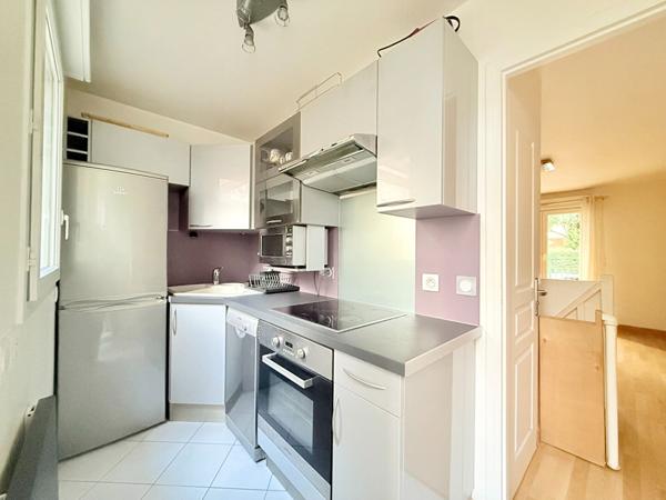 Appartement Nogent Sur Marne 2 pièces 45m² Terrasse & Balcon