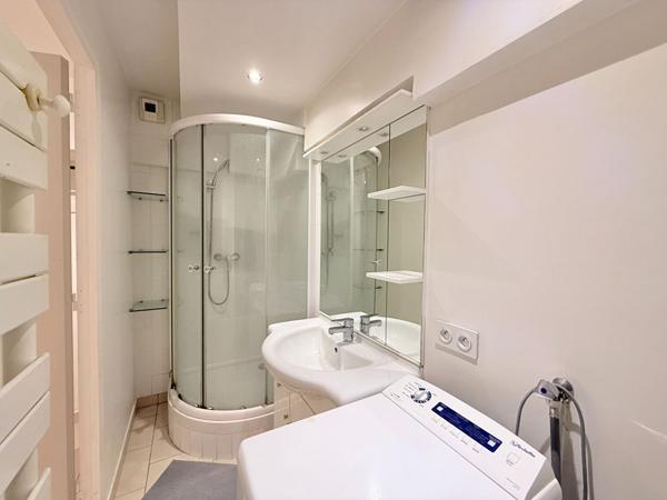 Appartement Nogent Sur Marne 2 pièces 45m² Terrasse & Balcon