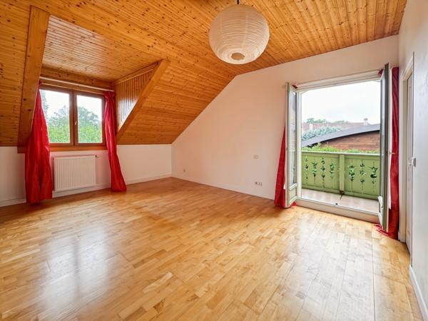 Élégante propriété familiale de 192 m² avec 6 chambres au cœur de Tutégny