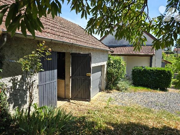 Maison de m² 77 avec double garage sur parcelle de 533 m².