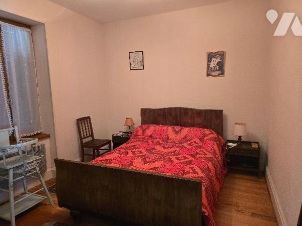 Maison de m² 77 avec double garage sur parcelle de 533 m².