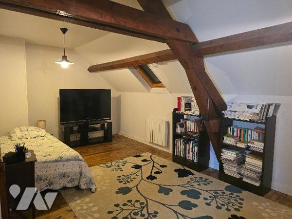 Maison de m² 77 avec double garage sur parcelle de 533 m².