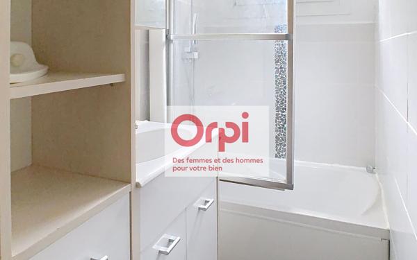 Appartement à vendre    3 pièces • 46,88 m2 Issy-les-Moulineaux