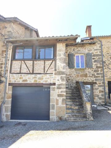 Maison ancienne rénovée au coeur d'un hameau proche de Figeac
