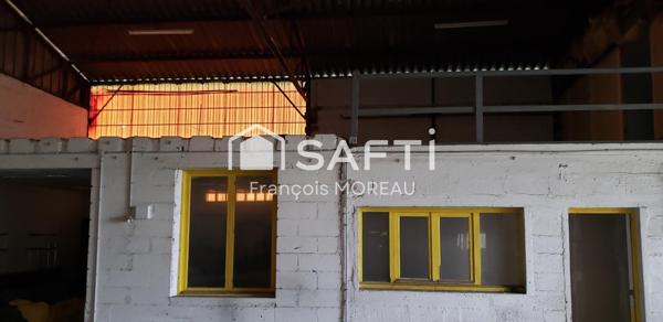 Maison 65 m2, Entrepot 250 m2, terrain 941 m2 Nemours