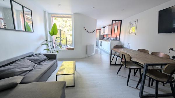 Maison à HELLEMMES-LILLE, 59260 - 6 pièces 120m²