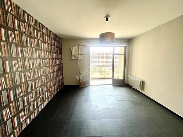 Appartement Marseille 3 pièce(s) 60.5 m² Balcon -Cave Parking en sus