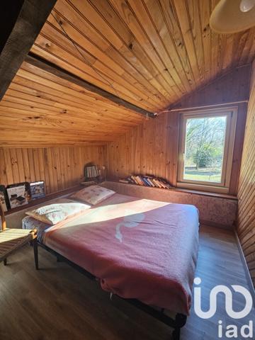 Maison 5 pièces de 103 m² à Paussac-et-Saint-Vivien (24310)