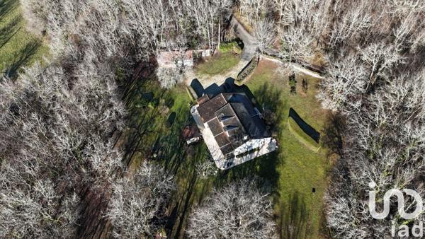 Maison 5 pièces de 103 m² à Paussac-et-Saint-Vivien (24310)