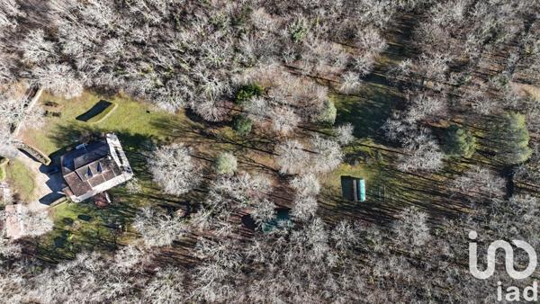 Maison 5 pièces de 103 m² à Paussac-et-Saint-Vivien (24310)