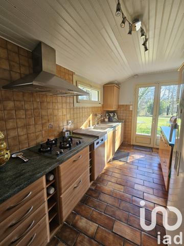 Maison 5 pièces de 103 m² à Paussac-et-Saint-Vivien (24310)