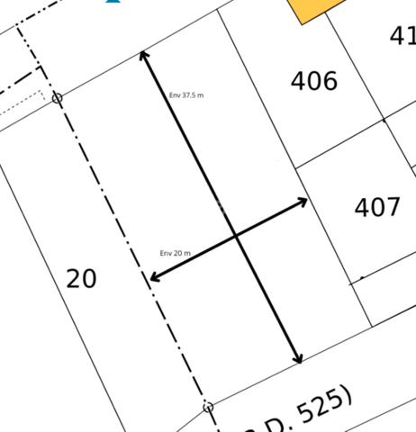 PROUVAIS : Terrain 745m²