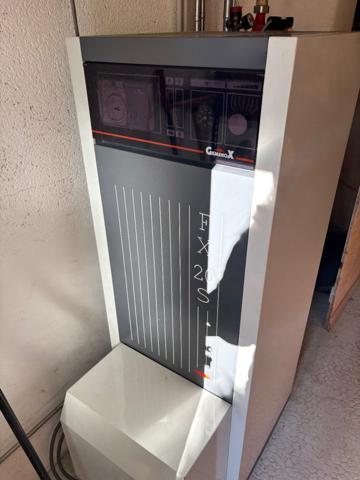 Maison à village, 3 chambres et garage jardin 484 M2