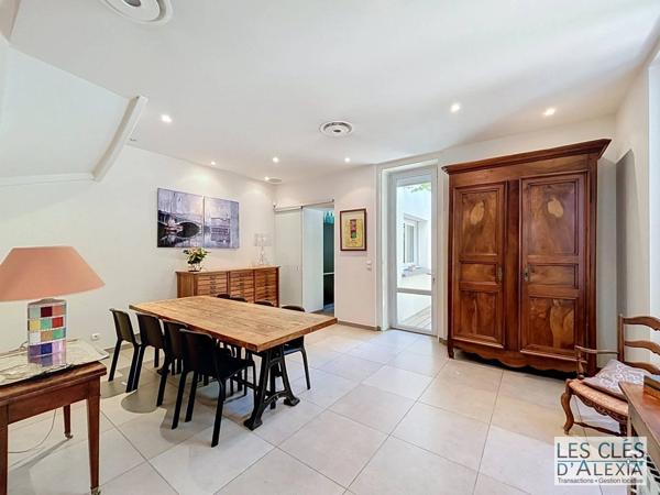Maison bourgeoise de 1903 rénovée à proximité de Montchat