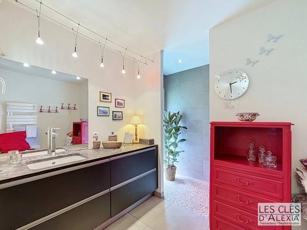 Maison bourgeoise de 1903 rénovée à proximité de Montchat