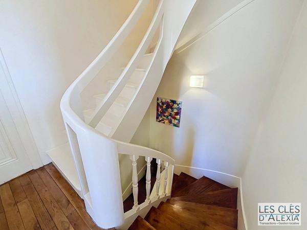 Maison bourgeoise de 1903 rénovée à proximité de Montchat