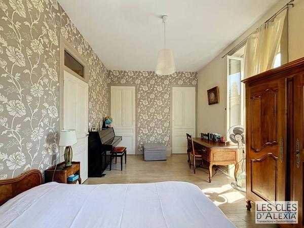 Maison bourgeoise de 1903 rénovée à proximité de Montchat