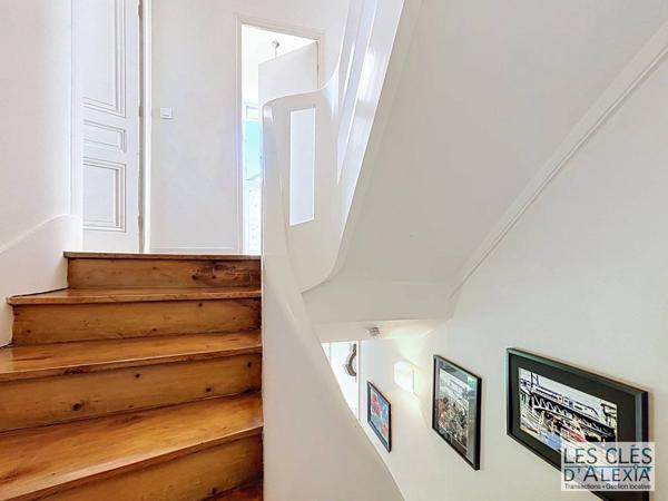 Maison bourgeoise de 1903 rénovée à proximité de Montchat