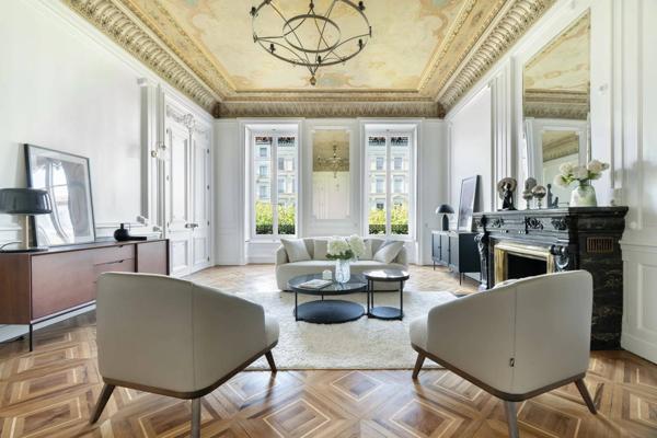 LYON 6 - COURS FRANKLIN ROOSEVELT