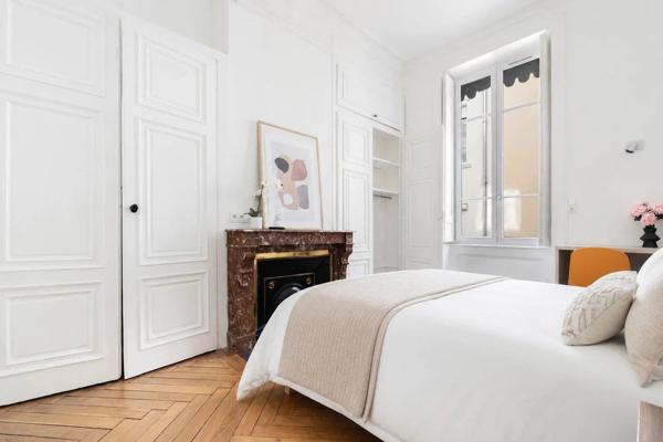 LYON 6 - COURS FRANKLIN ROOSEVELT