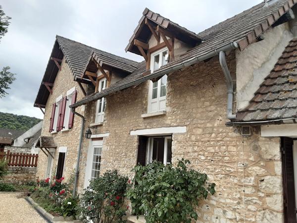 Exclusivité : Limetz-Villez Maison de Caractère - Rénovée avec Goût - 197 m²