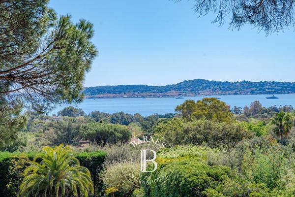 Grimaud, Villa 5 Chambres -  395 m² à vendre