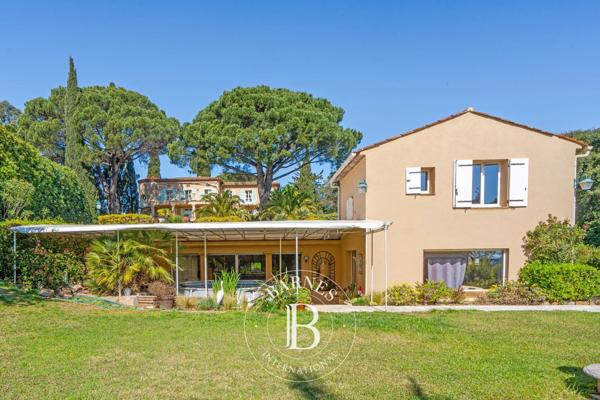 Grimaud, Villa 5 Chambres -  395 m² à vendre
