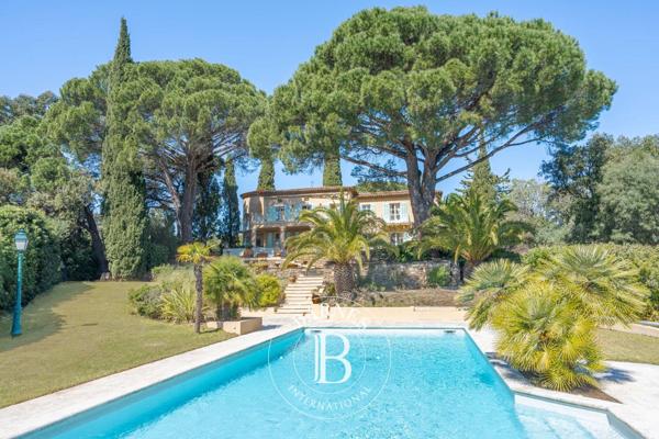 Grimaud, Villa 5 Chambres -  395 m² à vendre