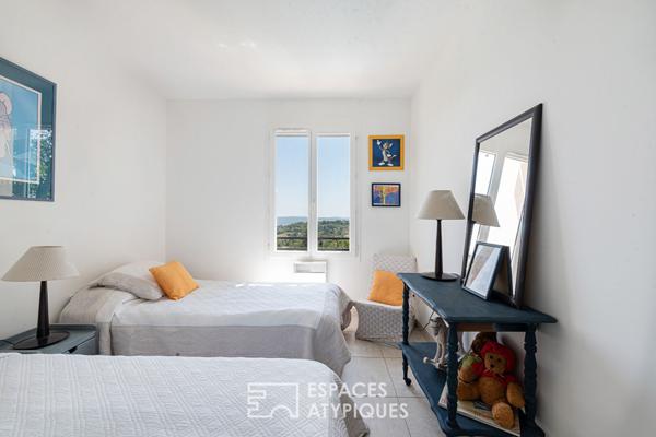 Pierrevert -146 m2 de lumière avec vue panoramique sur plus de 1500m2 de terrain