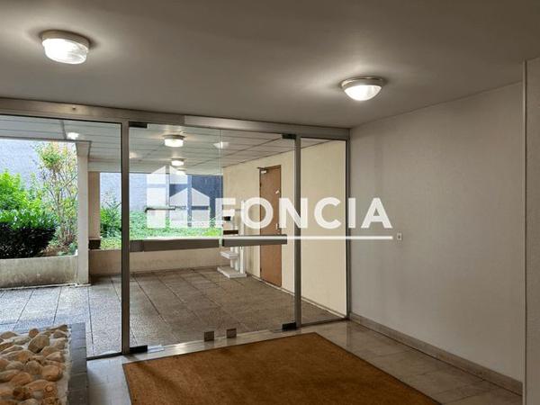 Location Local commercial 4 pièces - 29 RUE DES FOSSES LOUIS VIII Rouen 76000