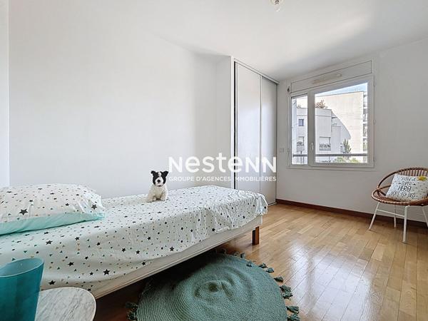 ISSY LES MOULINEAUX - FORT D'ISSY - Vente appartement 3 pièces de 59,50 m² avec un balcon de 8,30 m²