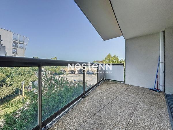 ISSY LES MOULINEAUX - FORT D'ISSY - Vente appartement 3 pièces de 59,50 m² avec un balcon de 8,30 m²