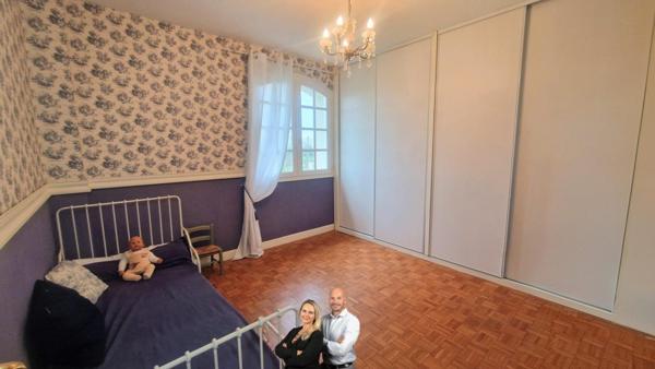 Maison au calme porche des commerces