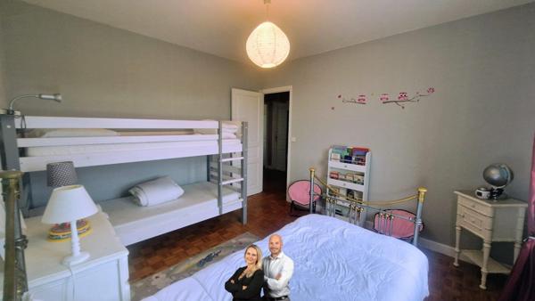 Maison au calme porche des commerces