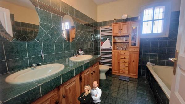 Maison au calme porche des commerces