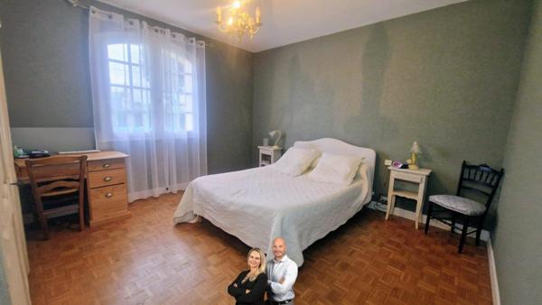 Maison au calme porche des commerces