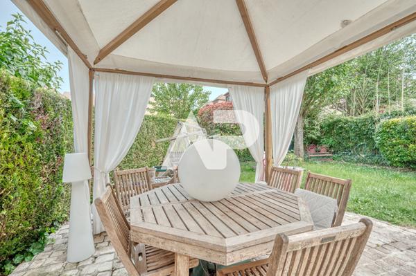 Maison Rueil Malmaison 7 pièce(s) 163.03 m2 €1 139 000 ** - Référence 19860