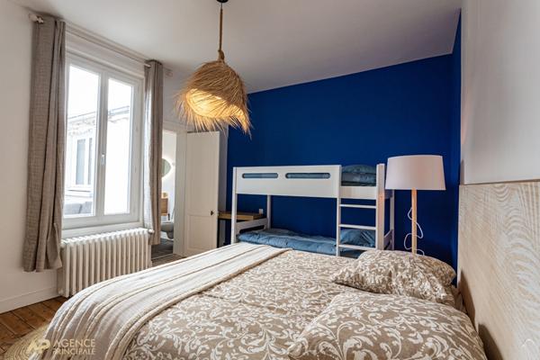 Bel Appartement 87m2 Vieux port La Rochelle €727 500 ** - Référence FB1965