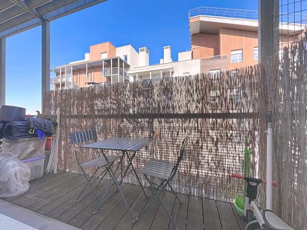 Appartement 2 pièces dernier étage, À deux pas du téléphérique de Créteil !