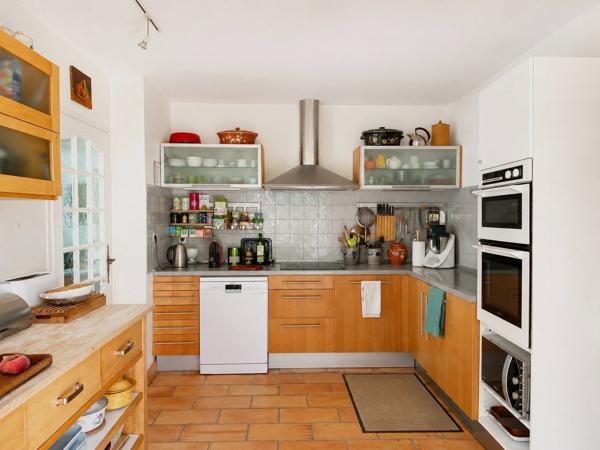 Vente maison provençale 160 m² 6 Pièces Nîmes