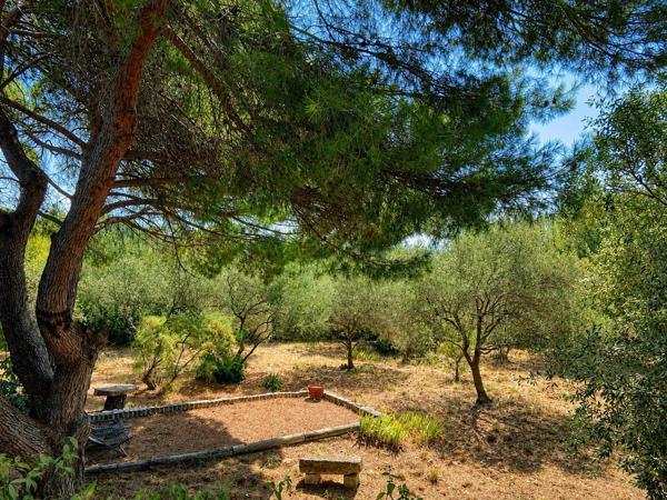 Vente maison provençale 160 m² 6 Pièces Nîmes