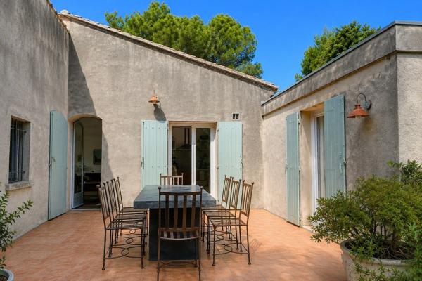 Vente maison provençale 160 m² 6 Pièces Nîmes