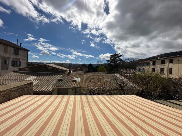 Maison à vendre à Tuchan - 6 chambres - garage - Piscine