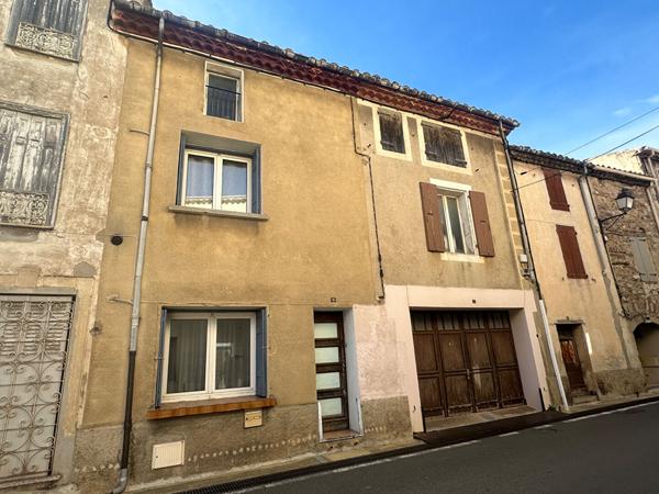 Maison à vendre à Tuchan - 6 chambres - garage - Piscine