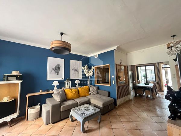 Maison à vendre à Tuchan - 6 chambres - garage - Piscine